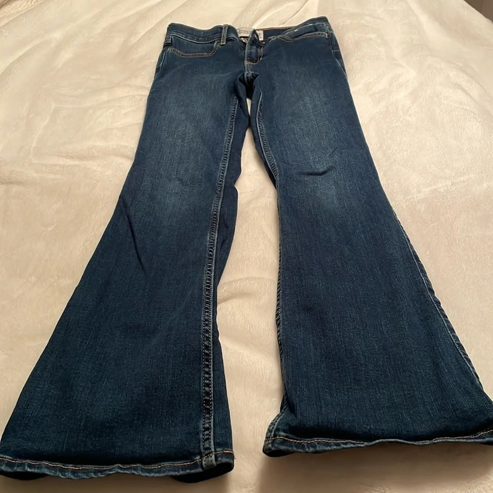 Abercrombie kids flare jeans size 9/10 long - Picture 1 of 3